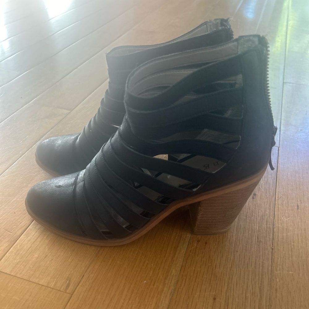Black Strappy Heeled Ankle Boots